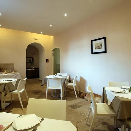 Foresteria Pellegrino 3* Andria