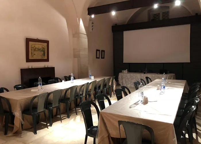 Foresteria Pellegrino 3* Andria