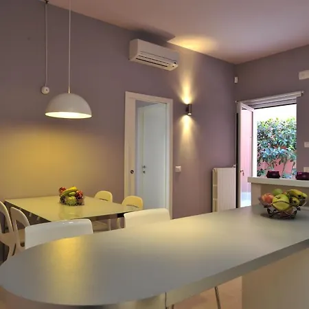فندق Foresteria Pellegrino 3*